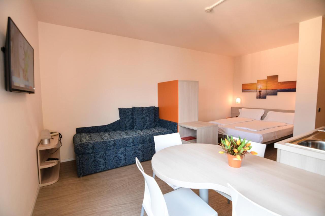 مالتشيزينيه Residence Lido Hotel المظهر الخارجي الصورة